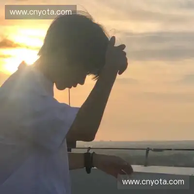 焦冠坦